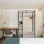 Limehome Rue Du Bailliage 公寓