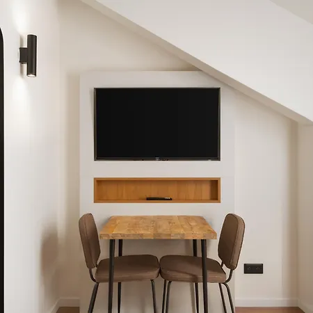 Limehome Rue Du Bailliage Wersal